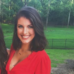 Meet your Posher, Zoe